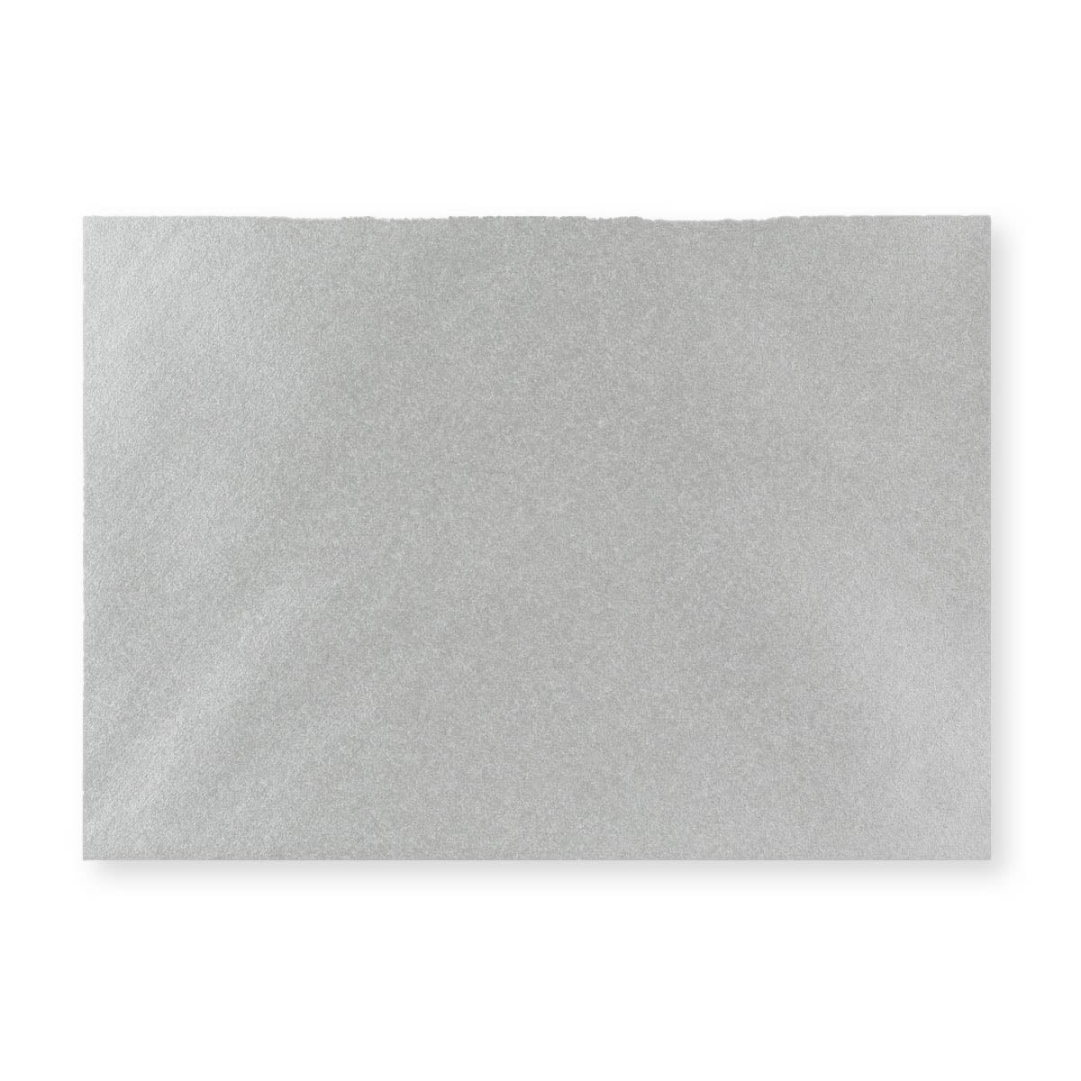 Apsveikuma kartītes aploksne ar metāla sudraba gumijotu V-veida atloku (125 x 175 mm)