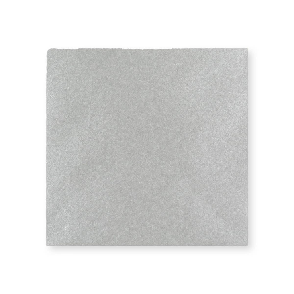 Apsveikuma kartītes aploksne ar metāla sudraba gumijotu V-veida atloku (130 x 130 mm)