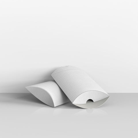 Cajas de cartón ondulado blancas