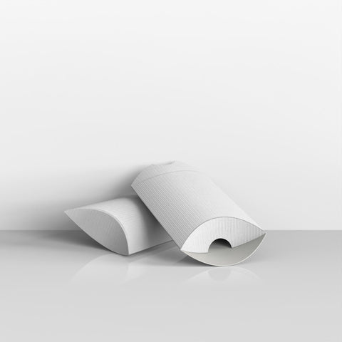 Cajas de cartón ondulado blancas