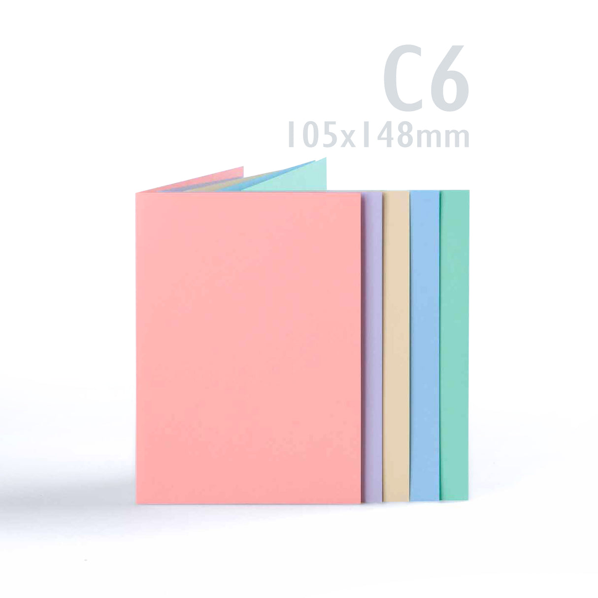 Įvairių spalvų pastelinės atvirutės (225 g/m²) ir vokai (100 g/m²)
