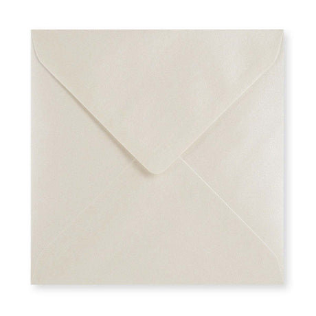 Osztrigafehér fényes boríték 155x155 mm