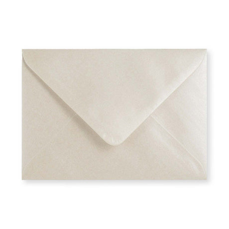 114x162mm C6 Oyster Lustre denarnica Gumirano Plain 90gsm tkane kuverte