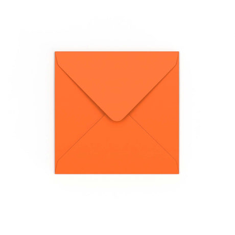Orangefarbener Briefumschlag 130x130 mm