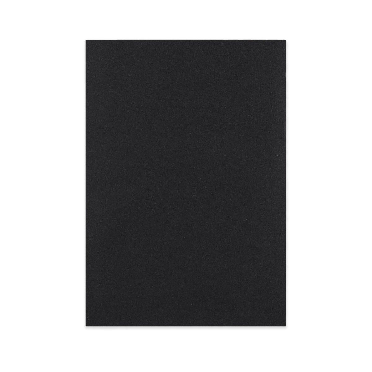 Popolnoma Črna Kuvert s Kartonskim Hrbtom 229x162 mm (C5)