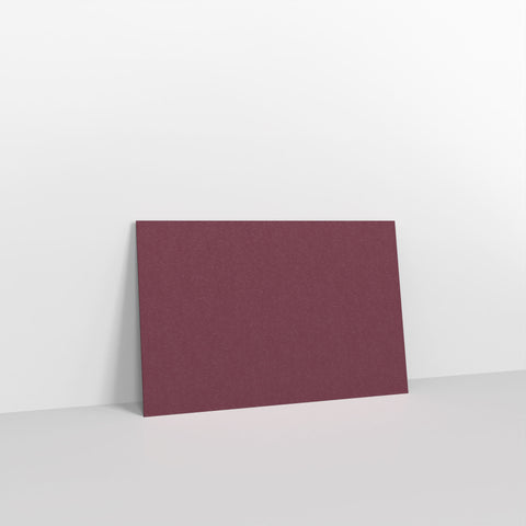 Obálky s perleťovým efektom v baklažánovej farbe